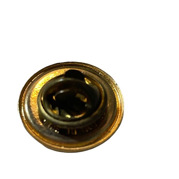 Vintage Rarotonga Cook Islands Souvenir Pin Badge - Picture 2 of 2